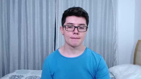 Snapshot of kevinhunts chatting on December 14, 2025, 9:30 pm Kevin online show from December 14, 2025, 9:30 pm