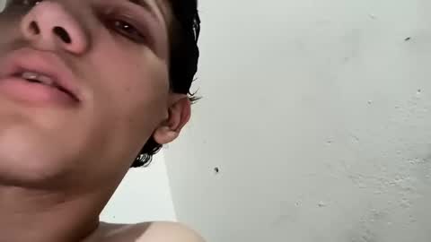 Snapshot of kevinkewma chatting on February 1, 2025, 4:24 am kevinkewma online show from February 1, 2025, 4:24 am