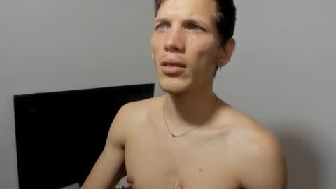 Snapshot of kevinkewma chatting on November 5, 2025, 11:54 am kevinkewma online show from November 5, 2025, 11:54 am