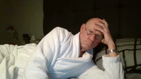 Snapshot of kevlooking4sez chatting on February 20, 2025, 12:52 am kevlooking4sez online show from February 20, 2025, 12:52 am