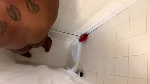 Snapshot of keybump323 chatting on December 11, 2024, 10:47 am Keybump online show from December 11, 2024, 10:47 am