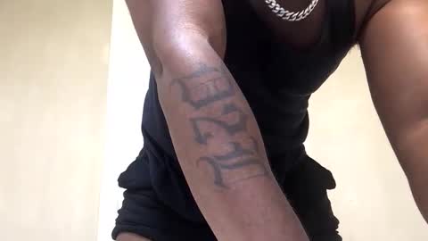 Snapshot of keybump323 chatting on September 9, 2025, 2:16 pm Keybump online show from September 9, 2025, 2:16 pm