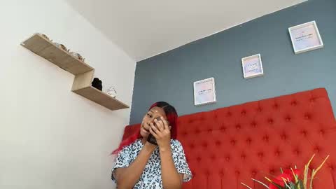 Snapshot of keyla_mejia chatting on September 13, 2025, 12:05 pm Keyla online show from September 13, 2025, 12:05 pm