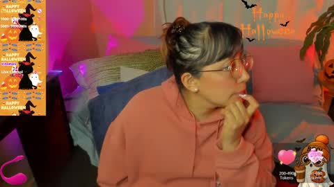 Danna Sofia online show from October 23, 2025, 4:01 am