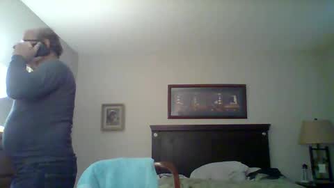 Snapshot of kfries chatting on February 20, 2025, 11:43 pm Kent online show from February 20, 2025, 11:43 pm