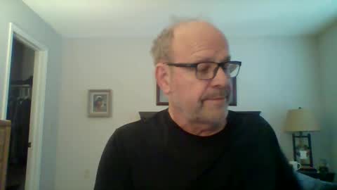 Snapshot of kfries chatting on March 5, 2025, 4:02 pm Kent online show from March 5, 2025, 4:02 pm