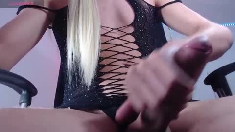 Snapshot of khalany_hadid chatting on February 6, 2025, 5:25 am kahalany online show from February 6, 2025, 5:25 am