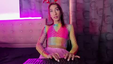 Khandyz online show from December 15, 2025, 6:56 pm