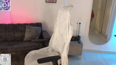 Karelys M. online show from February 13, 2025, 5:58 am