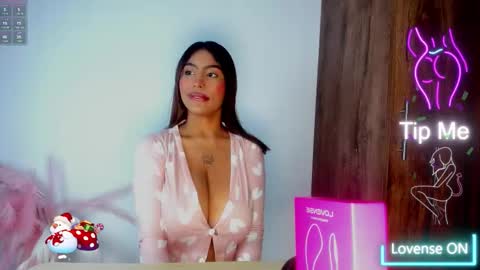 Snapshot of khate_smith chatting on October 25, 2025, 1:40 pm khate_smith online show from October 25, 2025, 1:40 pm