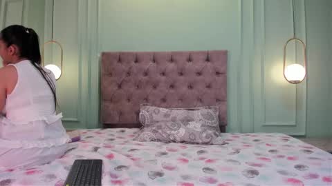 Snapshot of khaterine_hot_1 chatting on February 22, 2025, 8:20 pm Kathe Hot online show from February 22, 2025, 8:20 pm