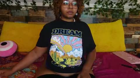 Khaya online show from September 14, 2025, 11:42 am