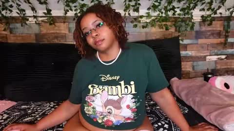 Khaya online show from October 8, 2025, 4:04 pm