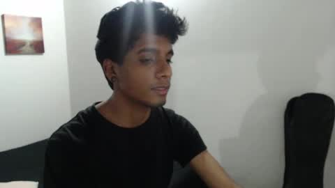 khevinlopezonig online show from February 15, 2025, 2:47 am