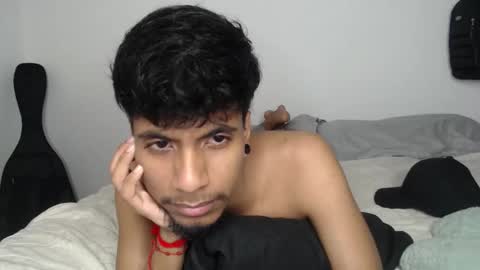 khevinlopezonig online show from September 27, 2025, 12:32 pm