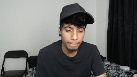 khevinlopezonig online show from November 1, 2025, 5:53 am