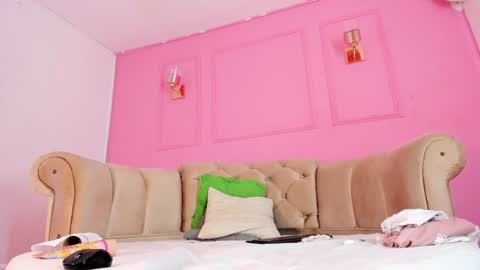 Khloe online show from January 11, 2025, 7:28 am