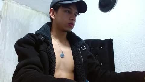 Adrian  Chlloe online show from September 16, 2025, 2:56 am