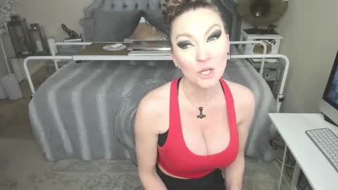Snapshot of kiarose chatting on March 7, 2025, 9:18 am Kia Rose online show from March 7, 2025, 9:18 am