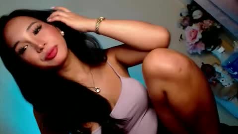 Snapshot of kiera_on_fire chatting on November 5, 2025, 6:46 am Kiera online show from November 5, 2025, 6:46 am