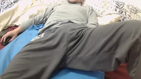 Snapshot of kiko83c chatting on December 17, 2024, 6:42 pm New accound cavilacion online show from December 17, 2024, 6:42 pm