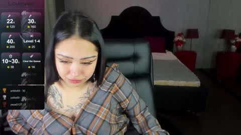 Snapshot of kim_brownie chatting on January 24, 2025, 8:55 am Kim online show from January 24, 2025, 8:55 am