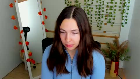 Kim online show from October 13, 2025, 1:00 pm