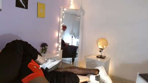 Snapshot of kimandyuk chatting on January 21, 2025, 8:32 pm Kim  Yuk online show from January 21, 2025, 8:32 pm