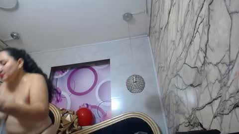 Snapshot of kimberly_candy77 chatting on December 2, 2025, 7:20 pm kimberly online show from December 2, 2025, 7:20 pm