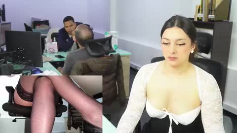 Kimberly 1200-1900 GMT-5 online show from February 23, 2025, 1:02 am