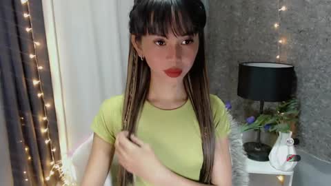 Snapshot of kimberly_tart chatting on January 13, 2025, 6:38 am Kimberly online show from January 13, 2025, 6:38 am