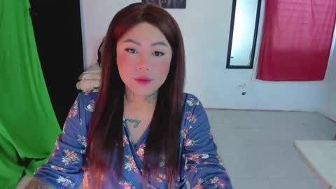 Snapshot of kimberlygati2 chatting on December 14, 2024, 1:38 pm Kimberly Polizzi     online show from December 14, 2024, 1:38 pm