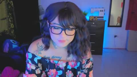 Snapshot of kimberlygati2 chatting on September 16, 2025, 2:34 am Kimberly Polizzi     online show from September 16, 2025, 2:34 am