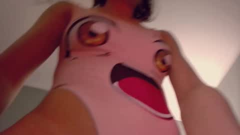 Kiki  online show from February 20, 2025, 5:01 am