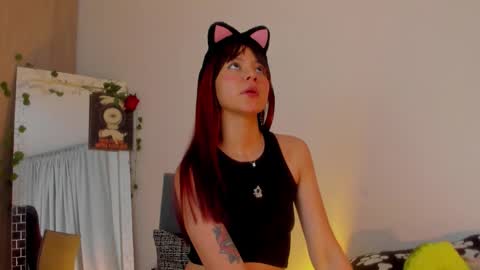 Snapshot of kimmcarter chatting on November 5, 2025, 6:46 am Kimm online show from November 5, 2025, 6:46 am