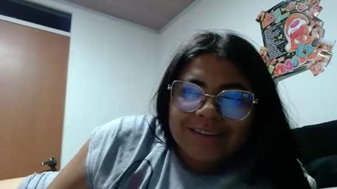 Snapshot of kimmy_kimmy_ chatting on March 7, 2025, 3:29 am Kimmy online show from March 7, 2025, 3:29 am