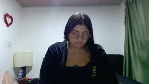 Snapshot of kimmy_kimmy_ chatting on October 17, 2025, 3:20 am Kimmy online show from October 17, 2025, 3:20 am