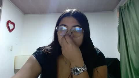 Snapshot of kimmy_kimmy_ chatting on October 19, 2025, 3:07 am Kimmy online show from October 19, 2025, 3:07 am