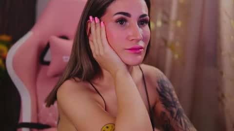 Snapshot of kimskye chatting on March 10, 2025, 4:38 am KimSkye online show from March 10, 2025, 4:38 am