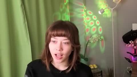 Snapshot of kina_ka chatting on September 30, 2025, 12:15 am kina_ka online show from September 30, 2025, 12:15 am