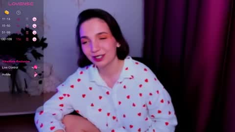 Hazel online show from November 28, 2025, 1:52 am