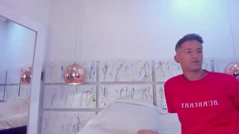 NIKKY AND MAIK online show from November 5, 2025, 2:55 am