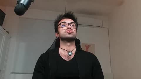 king7045 online show from December 31, 2024, 10:45 pm