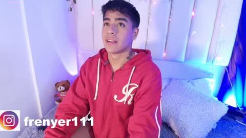 Snapshot of king_azahell chatting on January 24, 2025, 1:56 am king help me reach 100 likes online show from January 24, 2025, 1:56 am