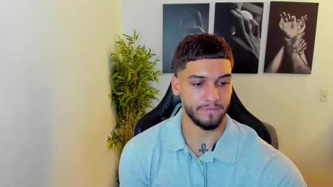 Snapshot of king_of_kings__ chatting on March 7, 2025, 2:46 am king_of_kings__ online show from March 7, 2025, 2:46 am