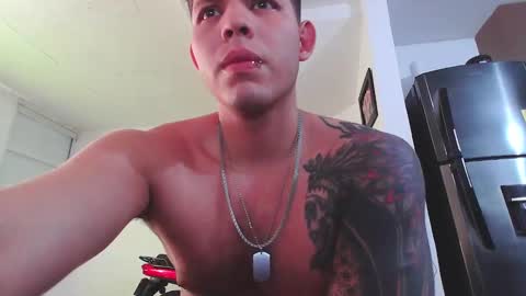 king_russo online show from January 18, 2025, 9:02 pm