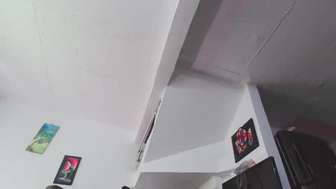 king_russo online show from February 19, 2025, 8:10 pm