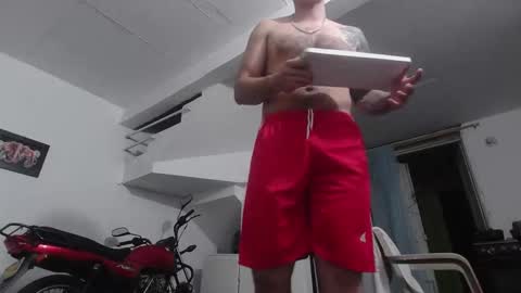 king_russo online show from November 19, 2025, 11:38 pm