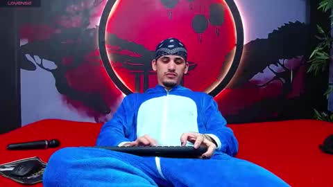 king voy online show from November 30, 2025, 3:10 am