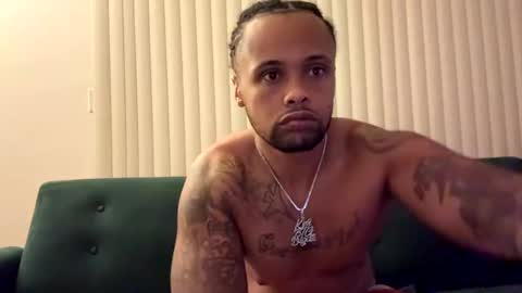 Snapshot of kingdabiggest chatting on September 13, 2025, 10:37 am KingDaBiggest online show from September 13, 2025, 10:37 am